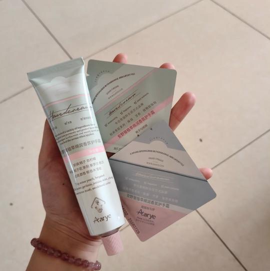 2025年成分党拆解护手霜配方OG视讯哪个牌子的护手霜好用?(图2) 2025年成分党拆解护手霜配方OG视讯哪个牌子的护手霜好用?(图2)